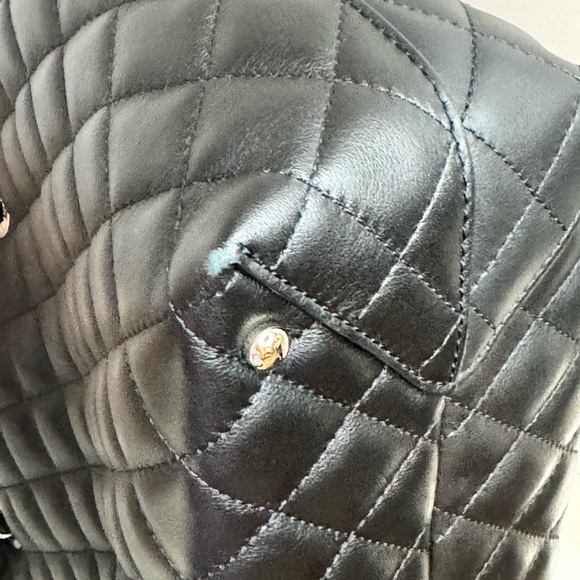 CHANEL Black Lambskin Cambon Shoulder/Tote - Picture 5 of 16